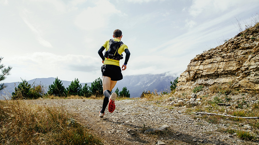 Hardloper met camelbak