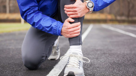 10 eenvoudige oefeningen om pijn door shin splints te verminderen en te voorkomen