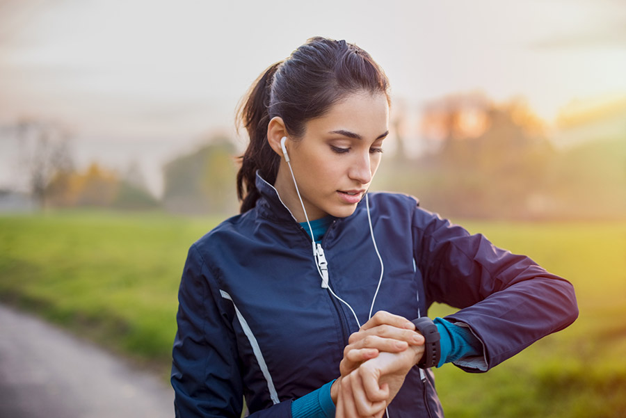 Waar moet je bij aanschaf van een smartwatch voor dames op letten?