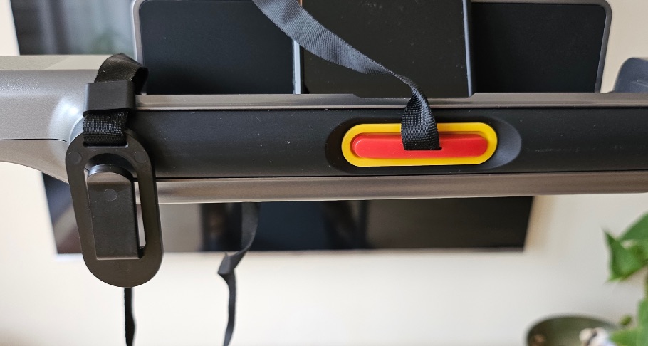 KingSmith WalkingPad R2 safety plug